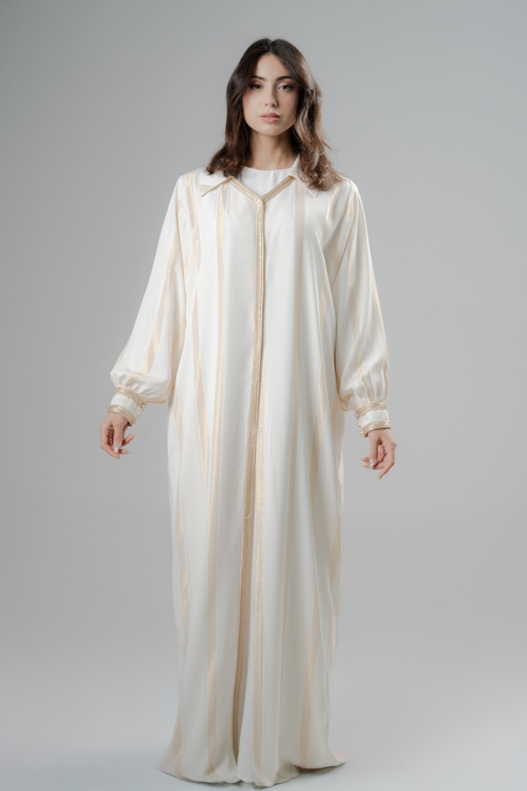 Minimal gold trim abaya