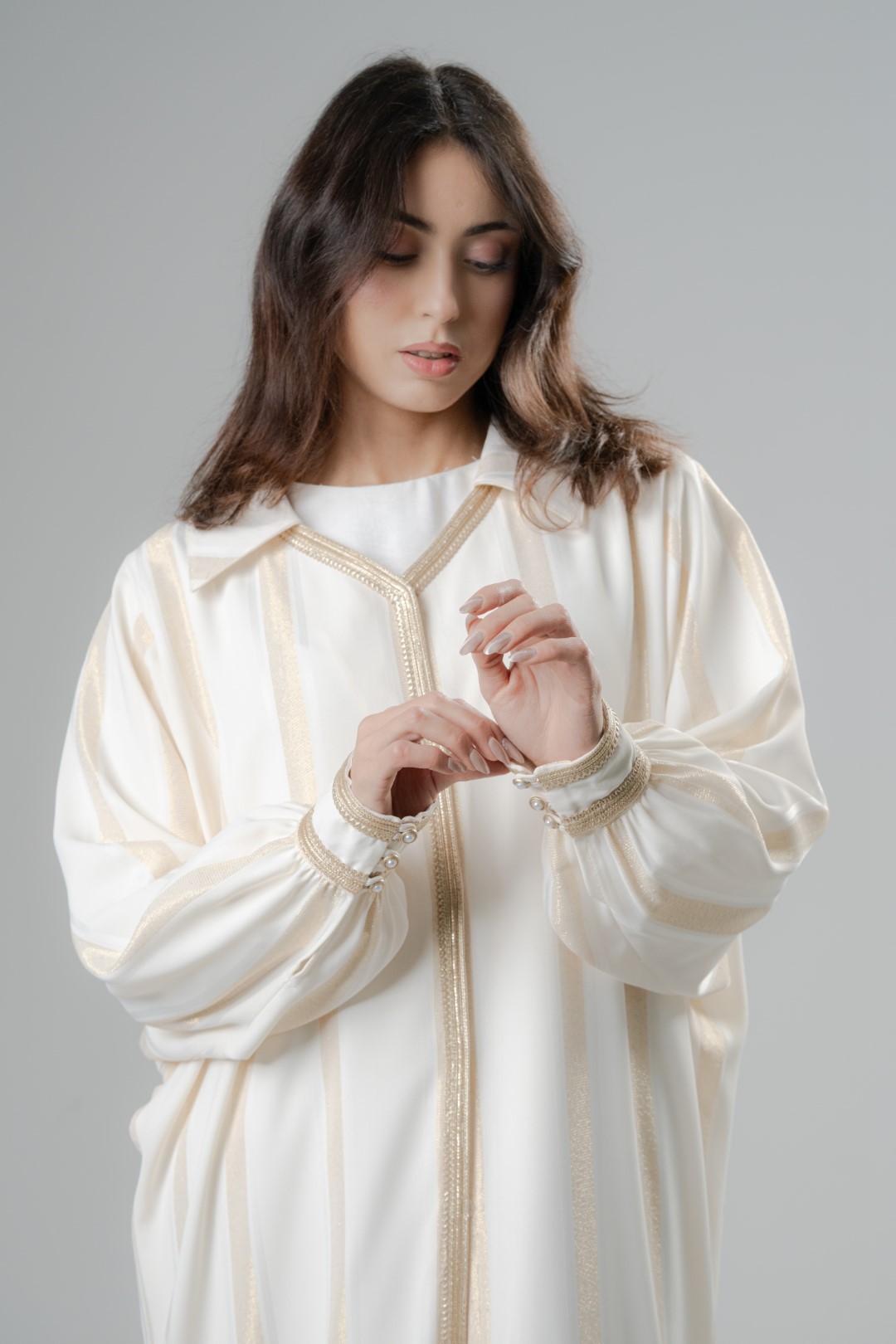 Minimal gold trim abaya