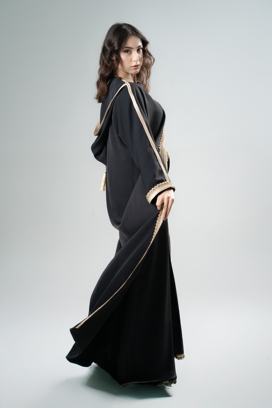 Refined metallic gold hooded abaya