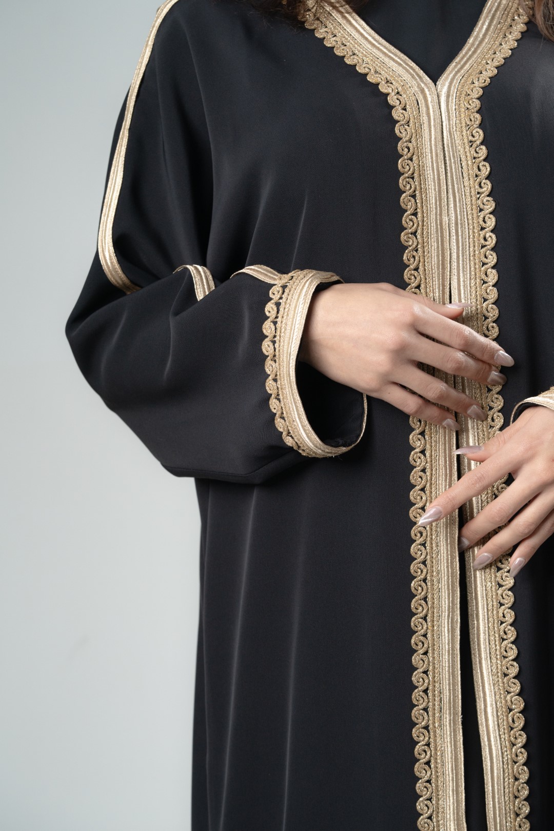 Refined metallic gold hooded abaya