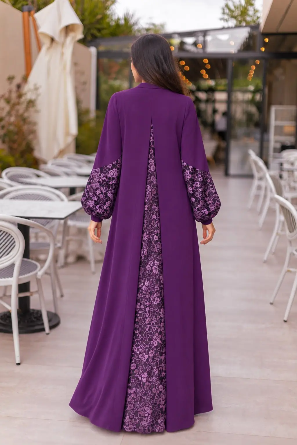 Layla Abaya