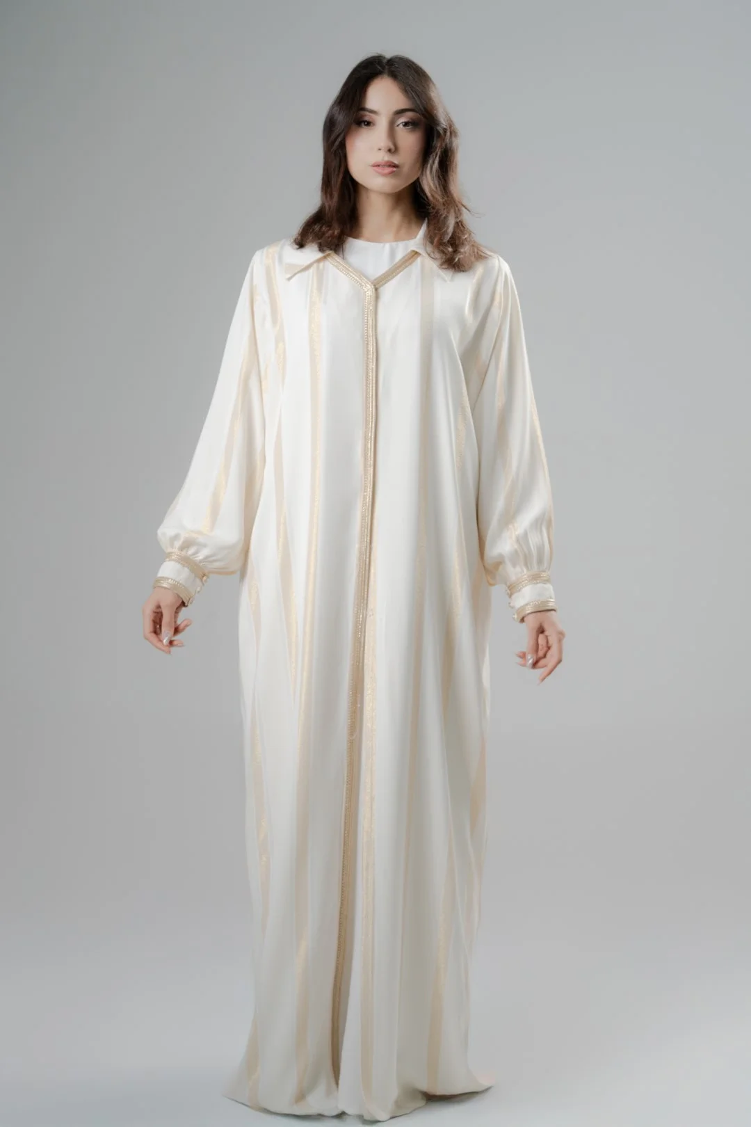Minimal gold trim abaya