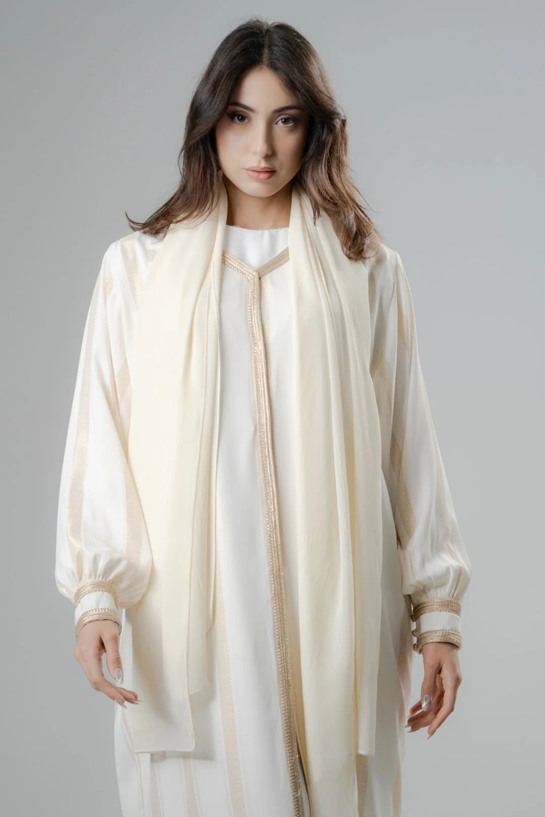 Minimal gold trim abaya