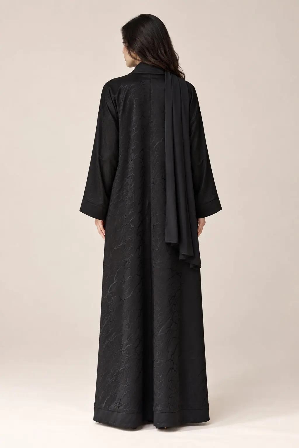 Noor Al-Layl Abaya