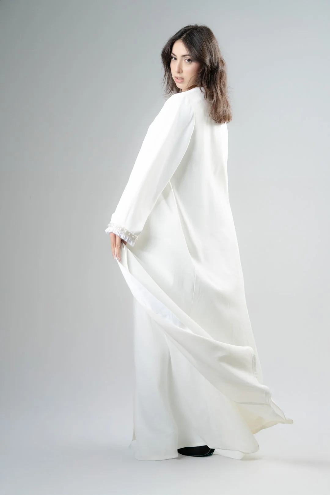 Pearl detailed Abaya