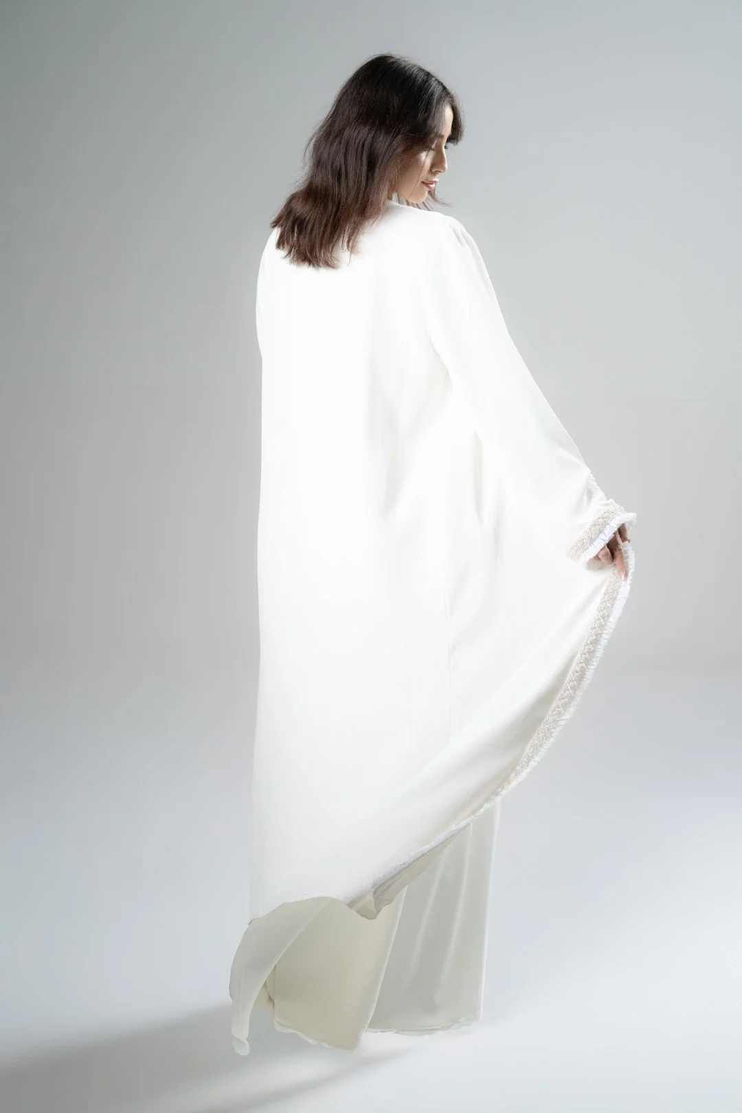 Pearl detailed Abaya