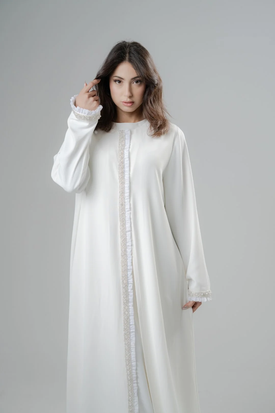 Pearl detailed Abaya