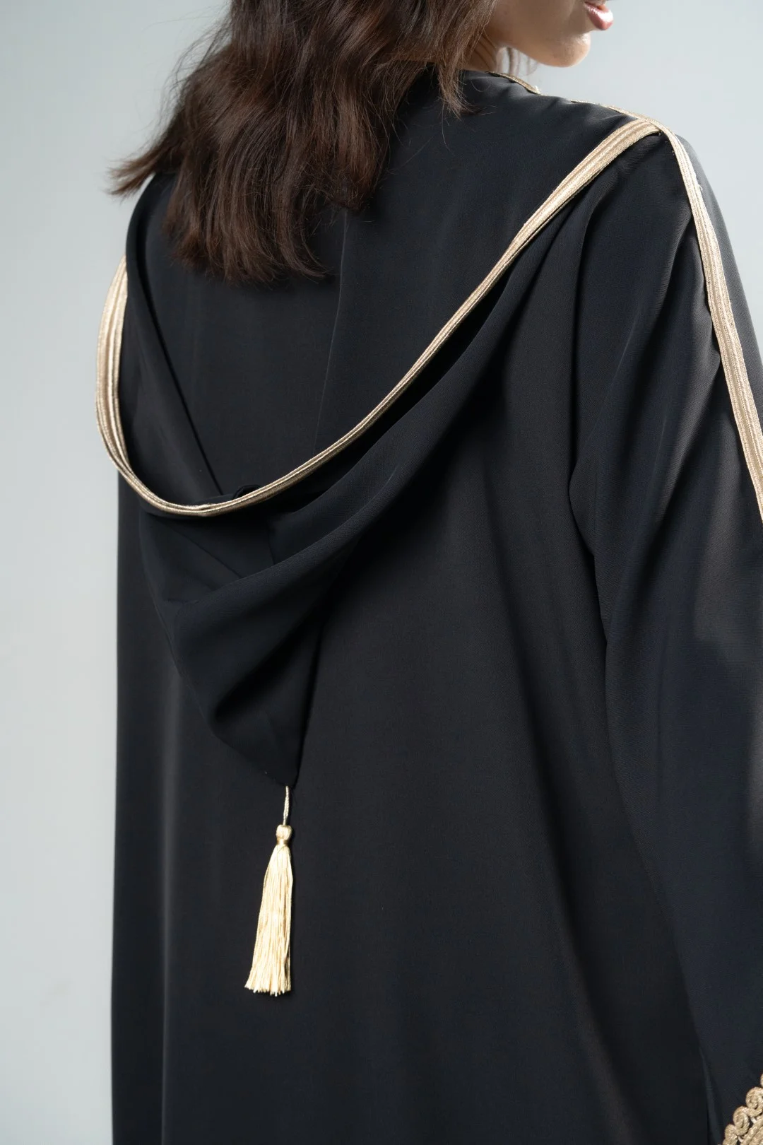 Refined metallic gold hooded abaya
