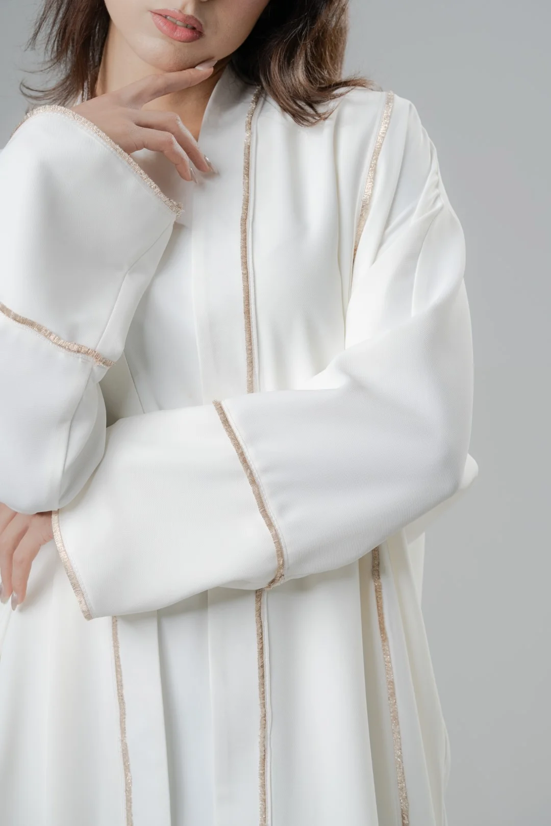 Soft chain abaya